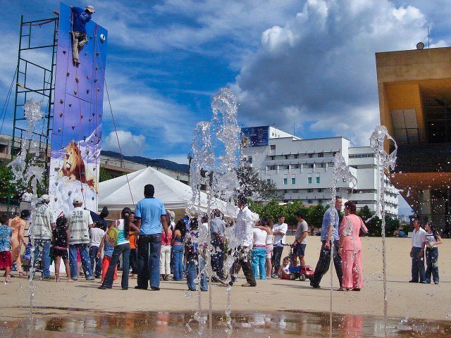Muro de escalada para evento recreativo